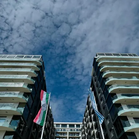 Wave By Năvodari
